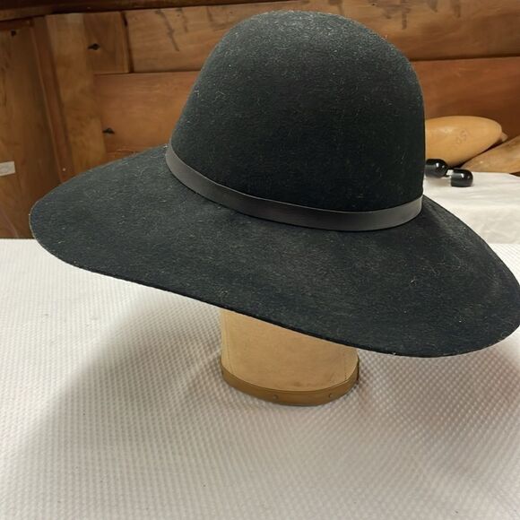 NWT Beautiful Nordstrom Wool Adjustable Fit Hat - Picture 5 of 12